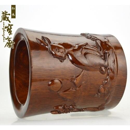 Redwood crafts ornaments Wenfangsibao floating sculpture carved wooden rabbit zodiac pen new business gifts