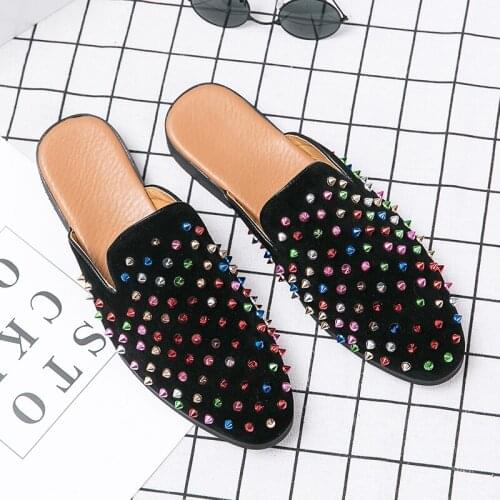 New Classic Half Drag Fashion Spike Shoes Brand Spiked Slippers Men Casual Non-Slip Party Club Shoes Male Retro Slipper Suede