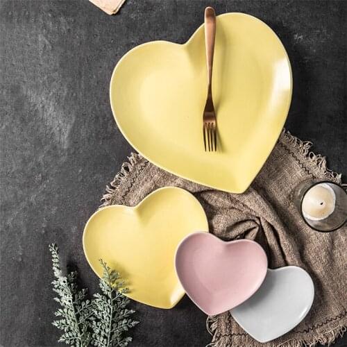 European Solid Color Heart Shape Ceramic Dinner Plate Porcelain Dessert Dish Simple Steak Fruit Tray Salad Nuts Snack Tableware