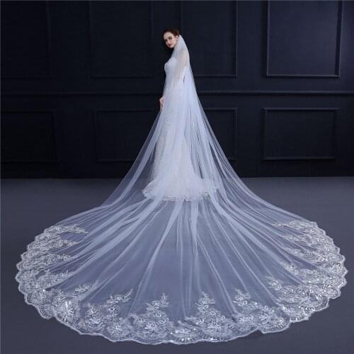 Long Cathedral Lace Appliques Wedding Veils With Comb Formal 4M Long Women Bridal Headpieces Brides Veil