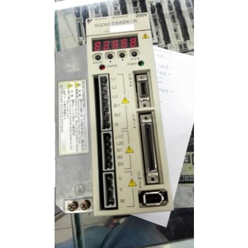 SGDM-08ADA-R SERVO DRIVER , used in good condition . 80% appearance new , good working , free shipping