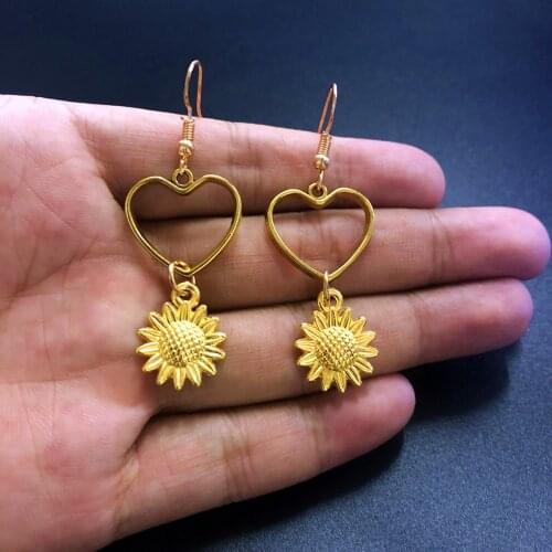 New Bohemia Gold-plated Sunflower Earring Engagement Wedding Drop Earrings with Hollow Heart, for Women Girl Bijoux Wholesale