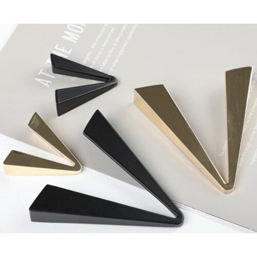 Black V Cabinet Door Handle K Gold Modern Drawer Knob Luxury Creative Triangle Furniture Decoration Hardware Handle