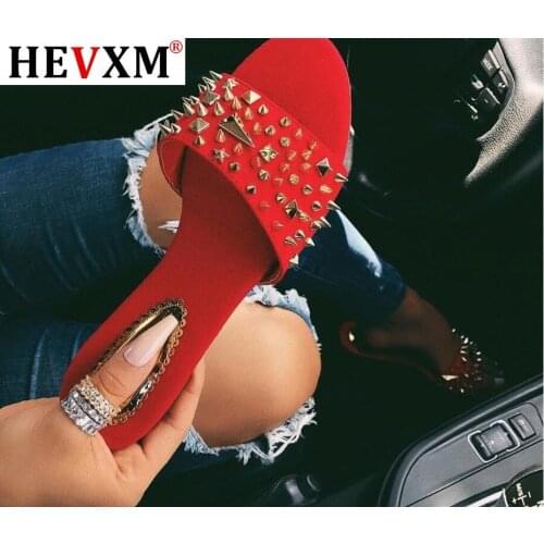 Women Rivet Slippers Flat Casual Ladies Slides Open Toe Outside Metal Decoration Soft Beach Shoes Summer Female Footwear