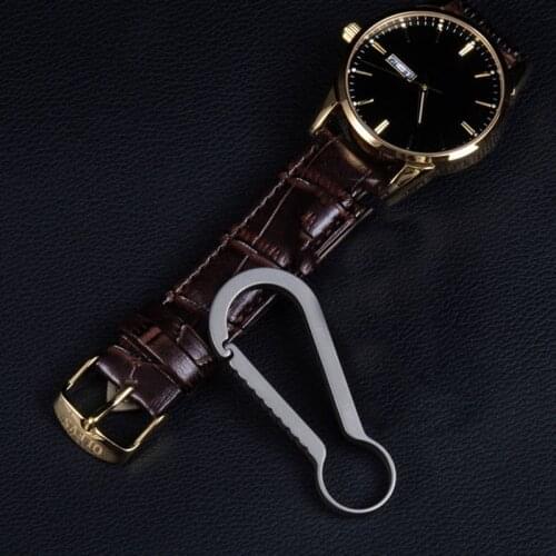 Titanium Alloy Keychain Key Ring Ring Creative 1 Body Personality Men and Women Waist Hanging Simple