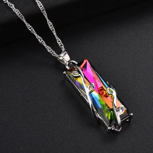 New 1pcs Hot Sale Jewelry Rainbow Crystal Glass Leaves Square Pendant Necklaces For Women