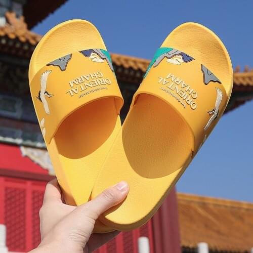 Summer Slippers Cute Slides Women Men Non-Slip Sandals Thick Soft Sole Flip Flops Bathroom Home Beach Pool Couples Female Shoes