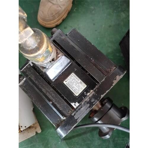 SGMGH-20A2B6S servo motor , used one , 90% appearance new , test goods , free shipping