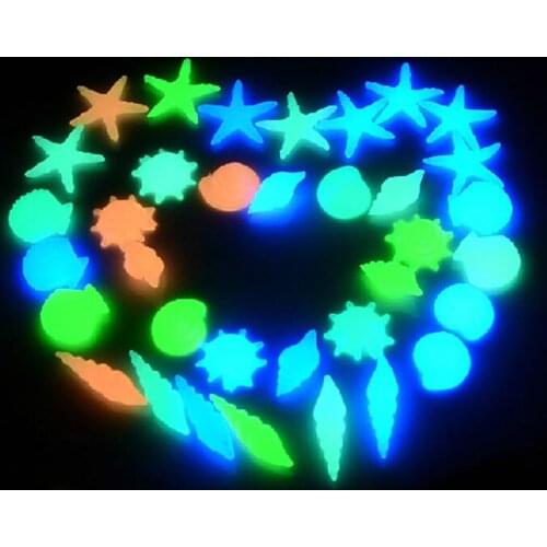 50 pcs Glow in The Dark Multi-Color Luminous Stone Fish Tank Aquarium Decoration Light Pebble Stone Artificial Conch Shell