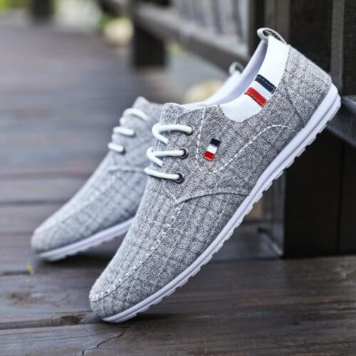 2021 Spring And Autumn New Mens Shoes Casual All-match Peas Shoes Mens Soft-soled Low-cut Non-slip Wear-resistant Canvas Shoes