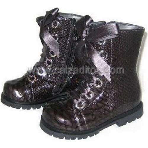 Eli snake patent leather boots with satin lashes for girl