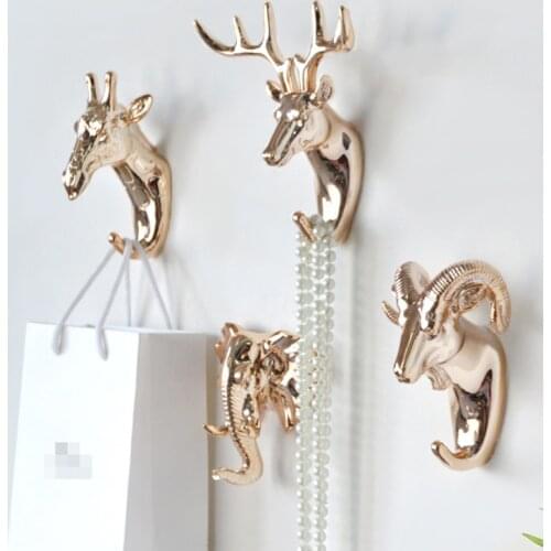 3D Deer Statue Sculpture Wall Decor High Quality Resin Door Keys Coat Hanger Home Decoration Accessories Animal Figurine Murals