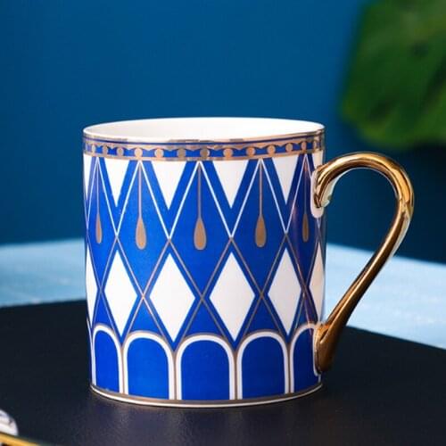 Creative Irregular Ceramic Coffee Cup with Gold Handle Handmade Pottery Tea Cup Travel Kitchen Tableware Nordic Home Coffee Cup