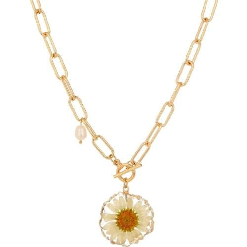 Creative Handmade Pressed Flower Pendant Necklace Boho Transparent Resin Dried Flower Daisy Necklace Ball Chain