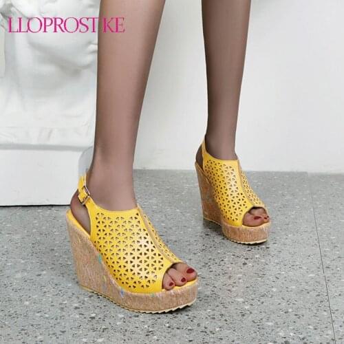 Lloprost ke 2021 New Brand fashion summer sandals top quality pu leather peep toe women shoes sexy wedges platform party shoes