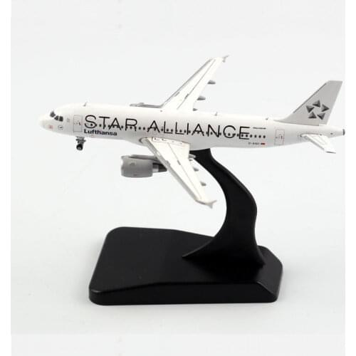 1:400 Scale Lufthansa Airways A320 Star Alliance Model with Base Alloy Aircraft For Collectible Souvenir Show Gift Toys