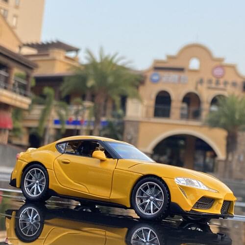 New Supercar 1：32 TOYOTA GR SUPRA Alloy Car Toy Model A Modified Car Model Pull Back Flashing Childrens Toy Gift Collection