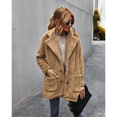Woman Jacket 2021 Europe New Fashion Long Sleeeve Outfit Hooded Fleece Womens Thick Plus Velvet Lapel Plush Jacket Thicken Coat