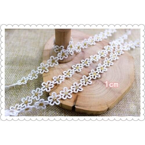 Free Shipping 10 Yards Handmade Daisy Lace Trim Patchwork Material White Khaki Pink Lace Ribbon DIY Garment Sewing Accessories