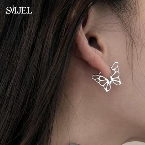 New Fashion Cute Vinatge Hollow Butterfly Stud Earrings Hoops For Women No Piercing Fake Cartilage Earing Gift 2021 Korean Studs