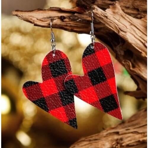 2021 Wholesale New Valentines Day Heart-shaped Lattice Double-sided Pu Leather Earrings