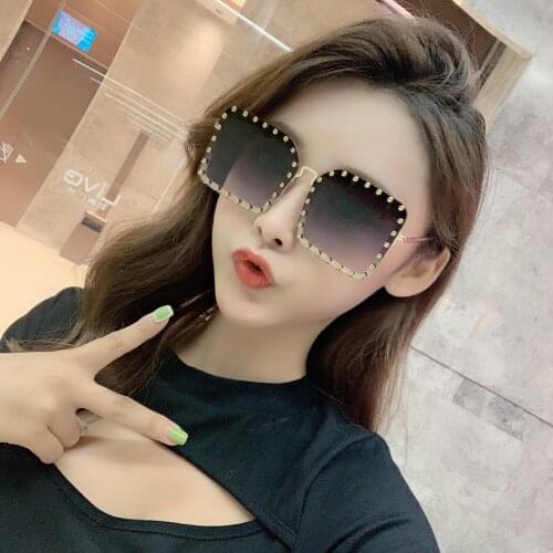 Vintage Square Sunglasses Women New Luxury Rivets Sun Glasses Fashion Oversize Eyewear Female Elegant Shades Shield Glasses