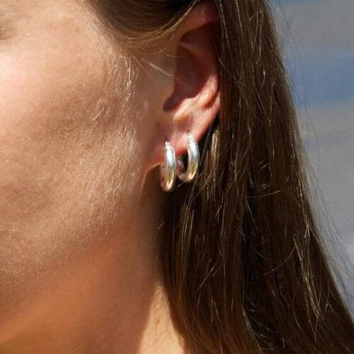 Top quality Smooth Hoop Earings For Women Gold Color 5*20mm No Stone fashion delicate small minimal cute earring