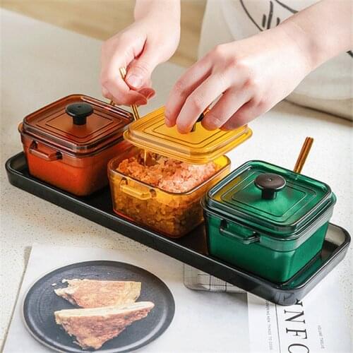 European Plastic Seasoning Box with Lid Salt and Pepper Shakers Spice Jars Set Condiment Storage Bottles Kitchen Cooking Tools