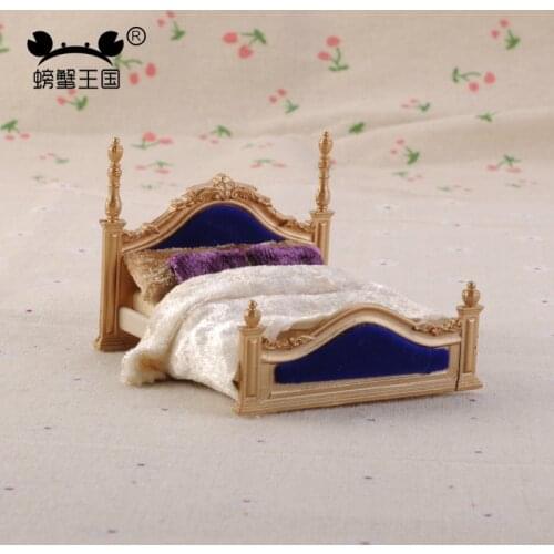 1pcs Dollhouse European Style Double Bed Model Mini Furniture Miniature accessories Bedroom