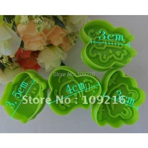 4pcs/set 3D (Frog,Bee,Butterflie,Beetle) Food Grade Plastic Cookie Stamps/Cutter Tools