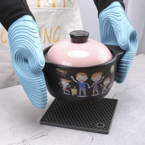 Kitchen Tools Aprons And Potholders