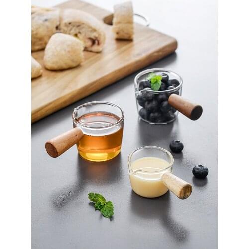 High temperature resistant glass with handle small milk cup wooden handle milk pot milk can coffee pouring cup steak sauce dippi