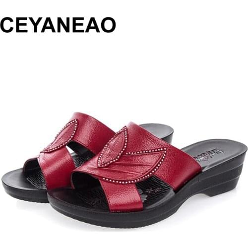 CEYANEAO NEW WOMEN SLIPPERS SUMMER SHOES SUMMER ANTISKID SOFT BOTTOM FLAT MOTHER SLIPPERS WOMEN SANDALS