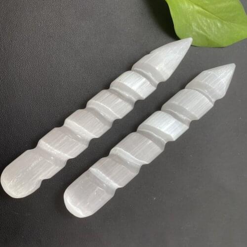 15cm Natural Selenite Lamp Carved Pyramid Tower Healing Crystal Wand Heart Palm Stone Wicca Decor Point White Plate Gift