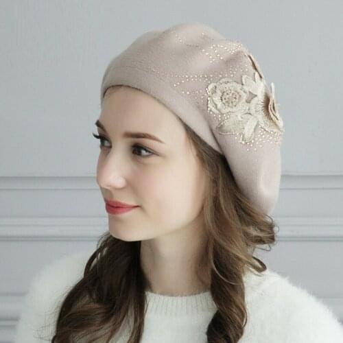 H7685 Women Beret Hat Autumn Winter Warm Wool Knitted Berets Cap Korean Soft Thickened High Quality Embroidery Diamond Lady Caps