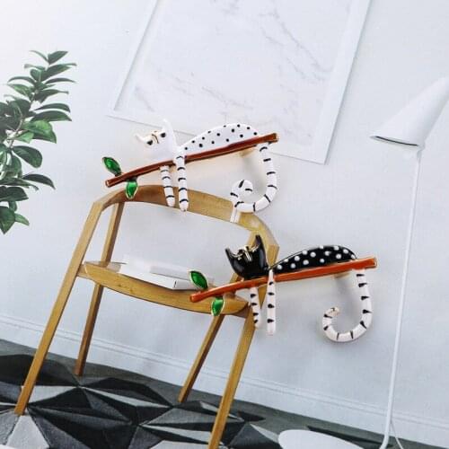 DoreenBeads Lazy Cat Brooch For Girl Accessories Enamel Pin Carton Animal Kitty Brooches For Women Kids Pin Daily Jewelry