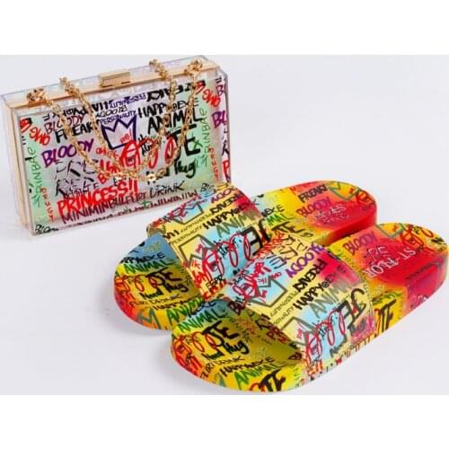 2021 Summer Fashion Shoes For Women Sweet SexyGirl Hand-Painted Graffiti Letter Indoor And Outside Home Slippers Ladies Sandals