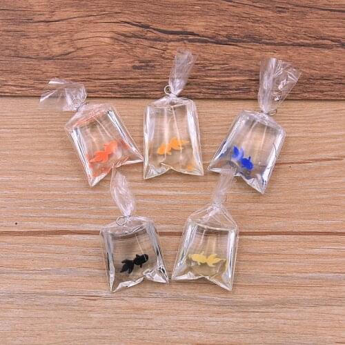 6pcs 5 Color 23*30mm 2021 New Transparent Resin Goldfish Charms In Water Jewelry Pendant Fish Bag Earrings Handmade DIY Material