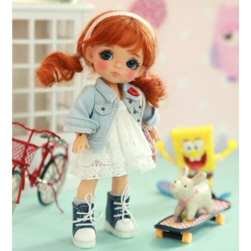 Free shipping 1/8 BJD yellow-berry doll