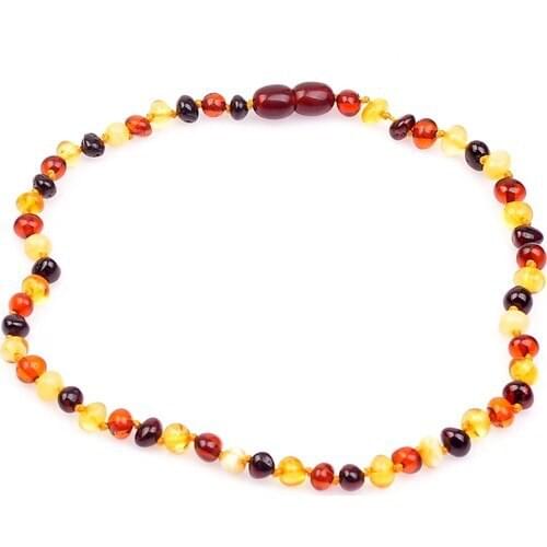 Taş Sandığı Necklaces