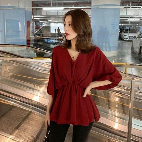2020 New Summer Middle Aaged Women Korea V Neck Slim Fashion Blouse Tops Female Chiffon Half Sleeve Milk Silk Shirt W106