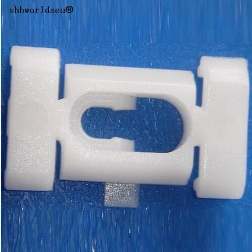 Shhworldsea 100pcs car clip auto fastener quarter belt reveal moulding clip for GM 20175051 15633837 from 1980-on