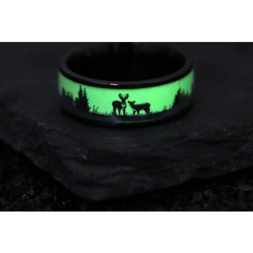 New Fashion Christmas Gift Elk Titanium Steel Luminous Luminous Ring Christmas Jewelry Jewelry Wholesale