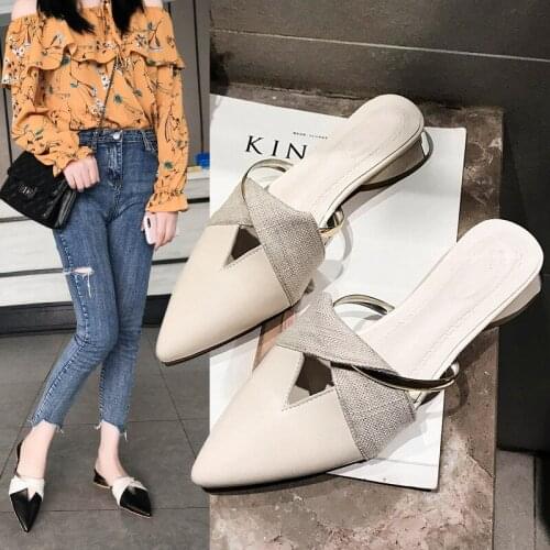 Baotou half slippers ladies, pointed thick heel outdoor slippers casual Muller sandals 2021 summer European and American fashion