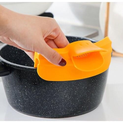 1/2 PCS Duckbill-shaped Leakproof Liquid Deflector Round Edge Soup Pourer Kitchen Accessory for Pot JA55