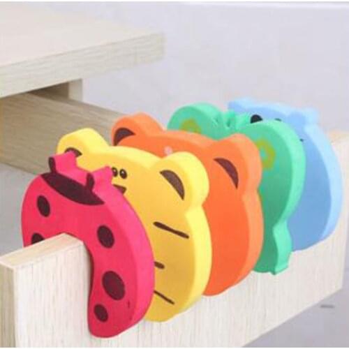5Pcs/Lot Baby Card Lock Newborn Care Child Finger Protector Protection Baby Safety Cute Animal Security Door Stopper