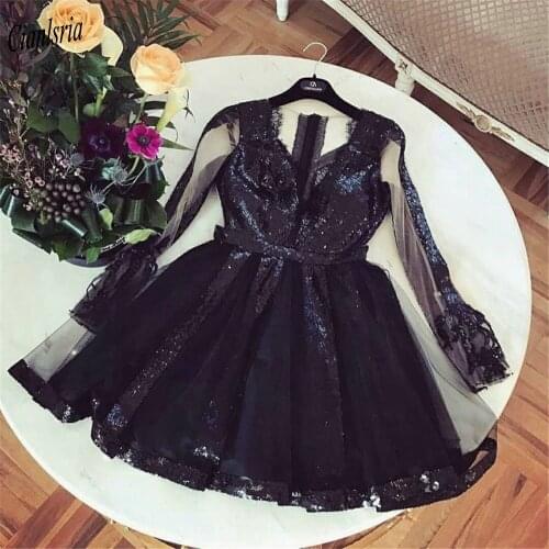 Black Sequined Top Illusion Long Sleeve Mini Cocktail Dresses V-Neck Appliques Lace Short Prom Party Homecoming Dress
