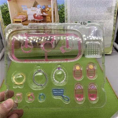 Geniune Sylvanian Doll Families Dollhouse Animal Figures furniture set clothes house food without package