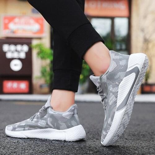 ZEEKSON New Style Flying Shoes Lightweight Breathable Sports Shoes Outdoor All-match Casual Thick-soled Running Mens Shoes