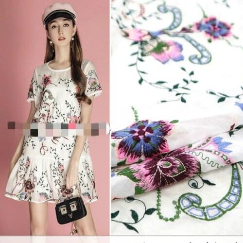 Spring and summer thin flower embroidery silk cotton fashion fabrics, sewing fabric factory store is not out of stock